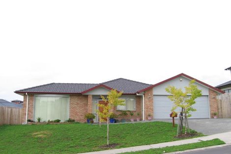 Photo of property in 29 Toledo Avenue, Henderson, Auckland, 0612