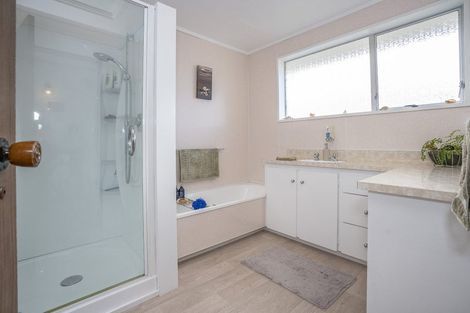 Photo of property in 86 Main Road South, Fairfield, Dunedin, 9018