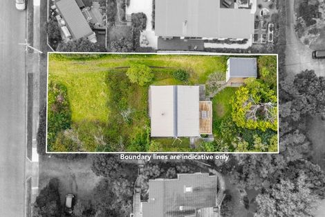 Photo of property in 16 Hughes Street, Waikanae Beach, Waikanae, 5036