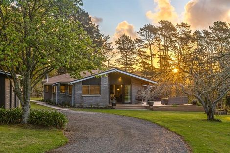 Photo of property in 1115 State Highway 16, Waimauku, 0883