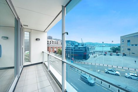Photo of property in Portal Apartments, 3d/42 Cable Street, Te Aro, Wellington, 6011