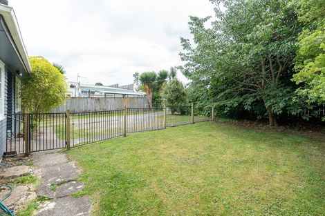 Photo of property in 4 Williams Place, Fairfield, Hamilton, 3214