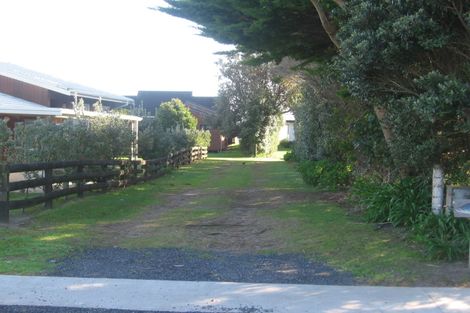 Photo of property in 212 Kenwood Drive, Matarangi, Whitianga, 3592