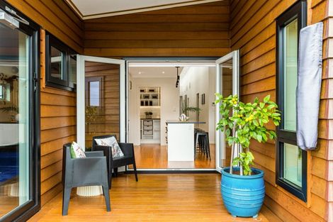 Photo of property in 3 Ramarama Lane, Crofton Downs, Wellington, 6035