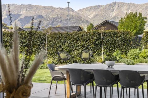 Photo of property in 10 Teal Place, Lake Hawea, Wanaka, 9382