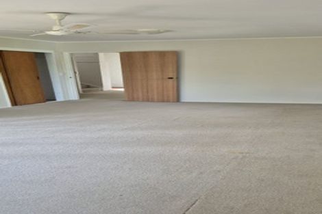 Photo of property in 1 Koromiko Place, Waiuku, 2123