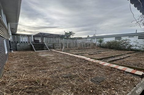 Photo of property in 71 Hamlin Road, Mount Wellington, Auckland, 1060