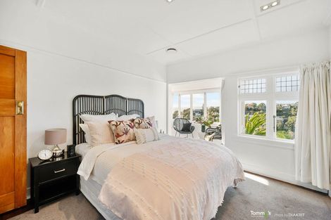 Photo of property in 4 Raroa Crescent, Northland, Wellington, 6012