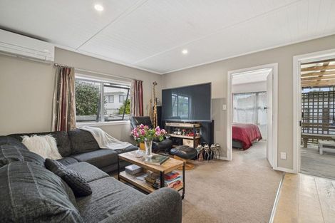 Photo of property in 5 Pitau Road, Mount Maunganui, 3116