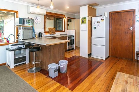 Photo of property in 1090 Thames Coast Sh25 Road, Kereta, Thames, 3575