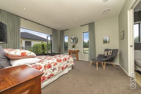 Photo of property in 1030 Peak Road, Helensville, 0875