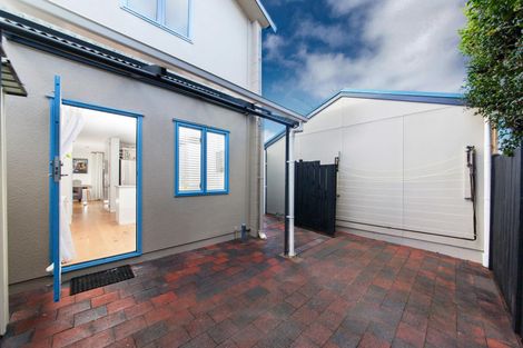 Photo of property in 8/46 West View Road, Westmere, Auckland, 1022