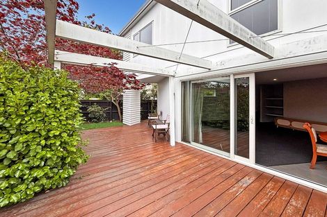 Photo of property in 1/62 London Street, Richmond, Christchurch, 8013