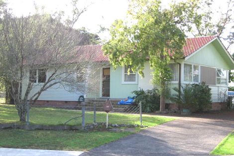 Photo of property in 80 Glen Marine Parade, Glendene, Auckland, 0602