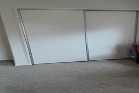 Photo of property in 12 Mallard Place, Unsworth Heights, Auckland, 0632