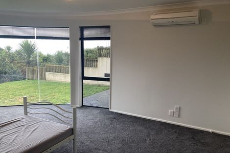 Photo of property in 11 Meadowbank Drive, Belmont, Lower Hutt, 5010