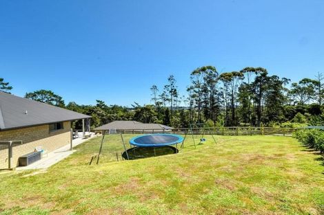 Photo of property in 24b Sunnyvale Road, Swanson, Auckland, 0614