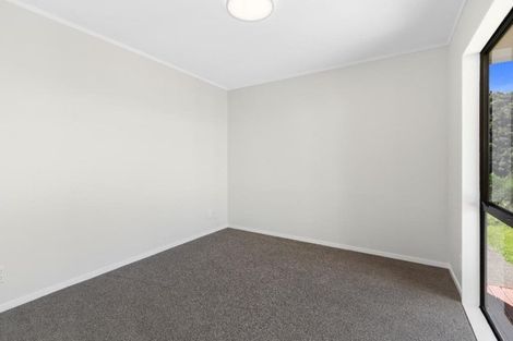 Photo of property in 24 Cathie Place, Karori, Wellington, 6012