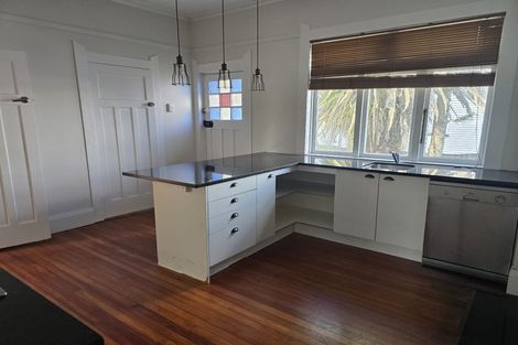 Photo of property in 1/3185 Great North Road, New Lynn, Auckland, 0600