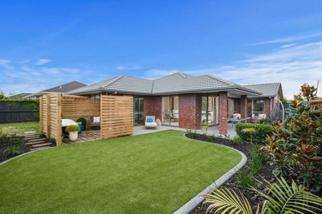 Photo of property in 87 Sandhurst Drive, Papamoa Beach, Papamoa, 3118