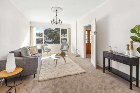 Photo of property in 86 Kauri Street, Miramar, Wellington, 6022