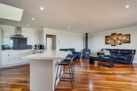 Photo of property in 20 Wakatere Place, Thames, 3500