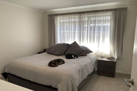 Photo of property in 6 Nukuroa Close, Waitara, 4320