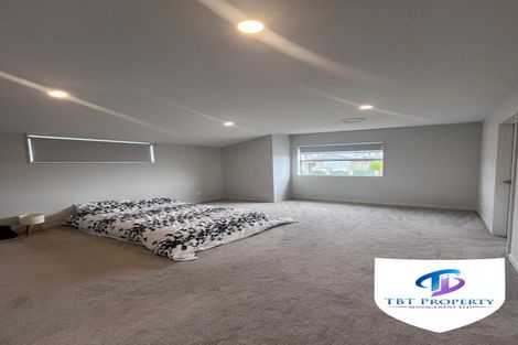 Photo of property in 14 Irongate Avenue, Ranui, Auckland, 0612