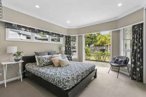 Photo of property in 281 Lake Road, Belmont, Auckland, 0622