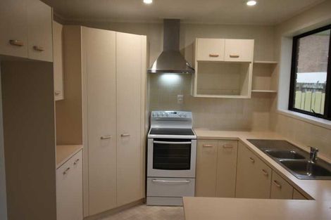 Photo of property in 6/39 Norcross Avenue, Henderson, Auckland, 0612