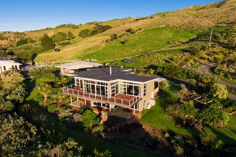 Photo of property in 30 Sirrah Street, Okitu, Gisborne, 4010