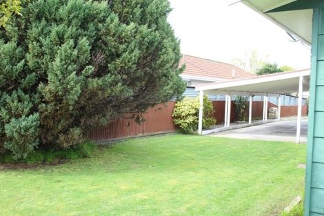 Photo of property in 2/82 John F Kennedy Drive, Milson, Palmerston North, 4414