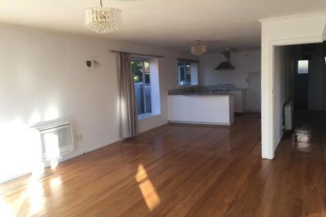 Photo of property in 3 Beatrice Place, Avonhead, Christchurch, 8042