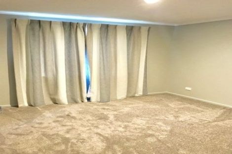 Photo of property in 63 Manuel Road, Silverdale, 0932