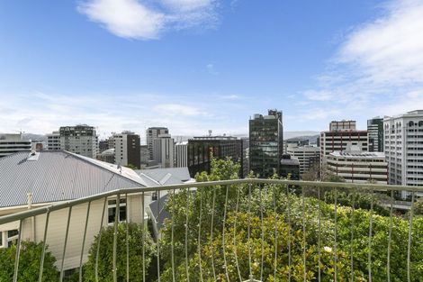 Photo of property in 3/67 Bolton Street, Kelburn, Wellington, 6012