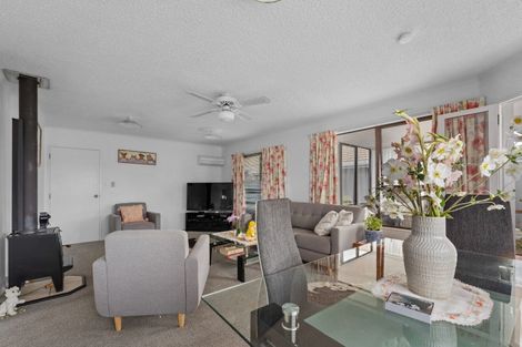 Photo of property in 48b Mclauchlan Street, Springlands, Blenheim, 7201