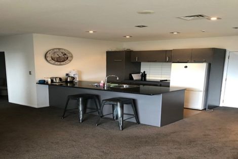 Photo of property in Shoal Haven Apartments, 112a/130 Anzac Street, Takapuna, Auckland, 0622