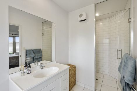 Photo of property in 72 Eastwood Rise, Waimairi Beach, Christchurch, 8083