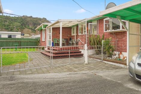 Photo of property in 4 Park Road, Western Heights, Rotorua, 3015