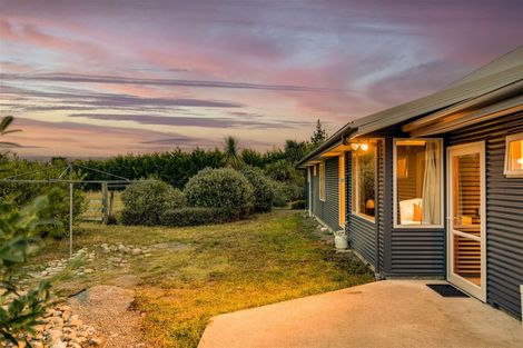 Photo of property in 7 Loburn Whiterock Road, Loburn, Rangiora, 7472
