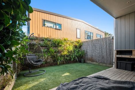 Photo of property in 1/22 Ryburn Road, Mount Wellington, Auckland, 1062