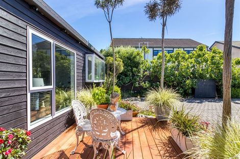 Photo of property in 49a Strowan Road, Strowan, Christchurch, 8052