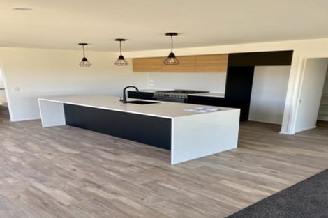 Photo of property in 52 Watkins Drive, Rangiora, 7400