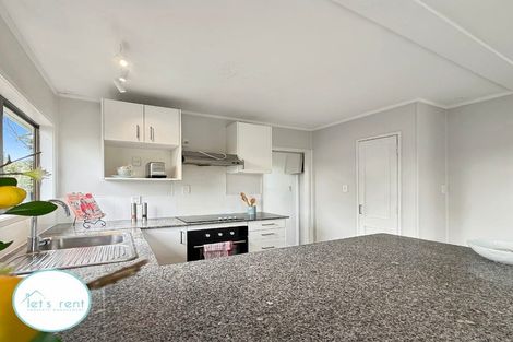 Photo of property in 15 Rangataua Place, Manurewa, Auckland, 2102