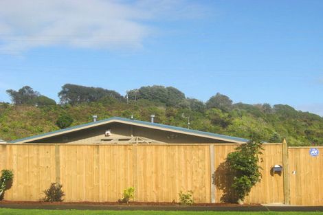 Photo of property in 38 Rangitake Drive, Spotswood, New Plymouth, 4310