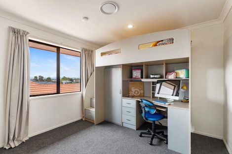 Photo of property in 30 Russell Robertson Drive, Havelock North, 4130