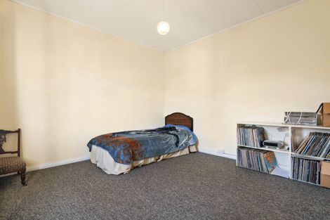 Photo of property in 15 Osmond Street, South Dunedin, Dunedin, 9012