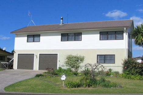 Photo of property in 161 Durrant Drive, Whangamata, 3620