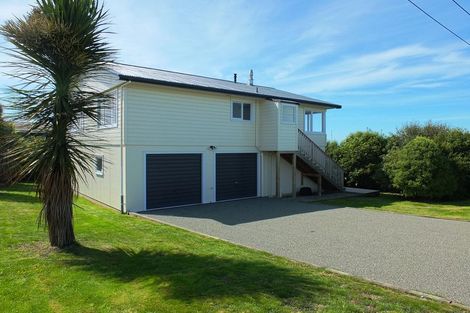 Photo of property in 24 Magdala Street, Kakanui, Oamaru, 9495