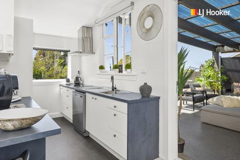 Photo of property in 3 Blair Street, Kenmure, Dunedin, 9011